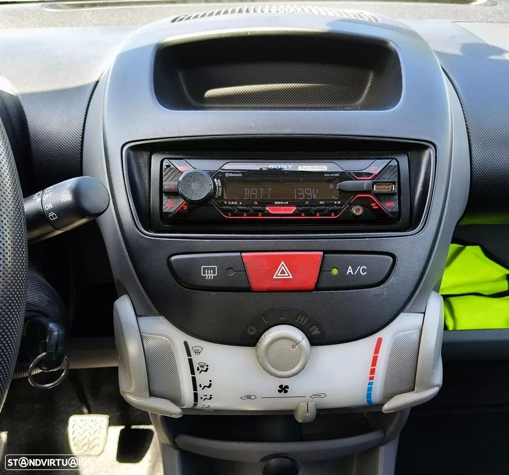 Citroën C1 1.4 HDi SX - 17