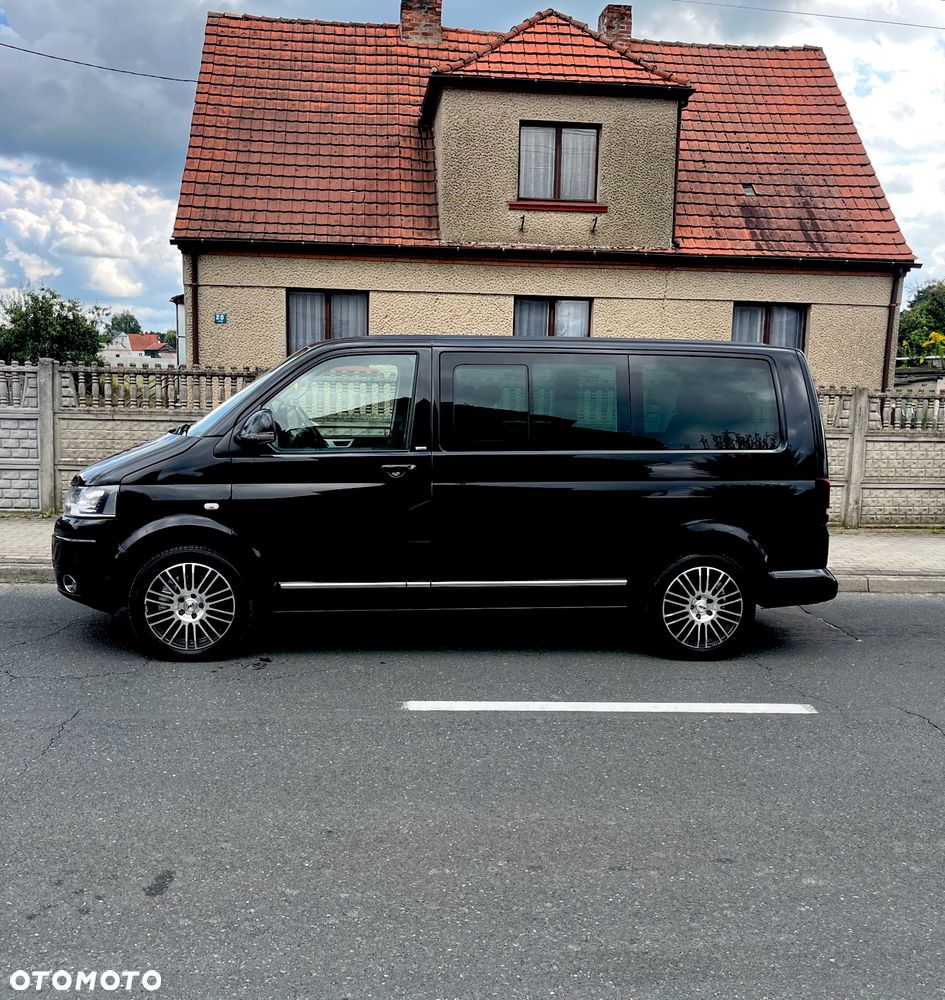 Volkswagen Multivan - 8