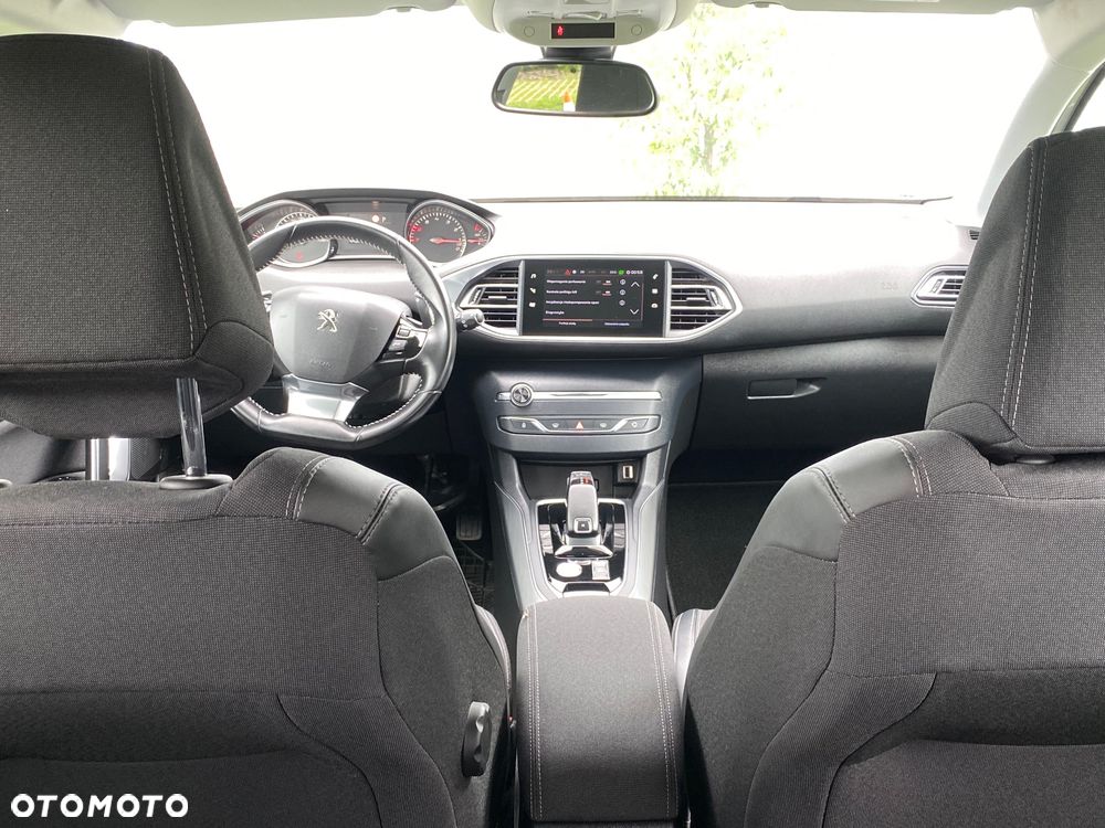 Peugeot 308 1.2 PureTech GPF GT S&S EAT8 - 8