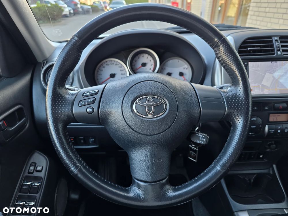 Toyota RAV4 4x4 Executive - 27