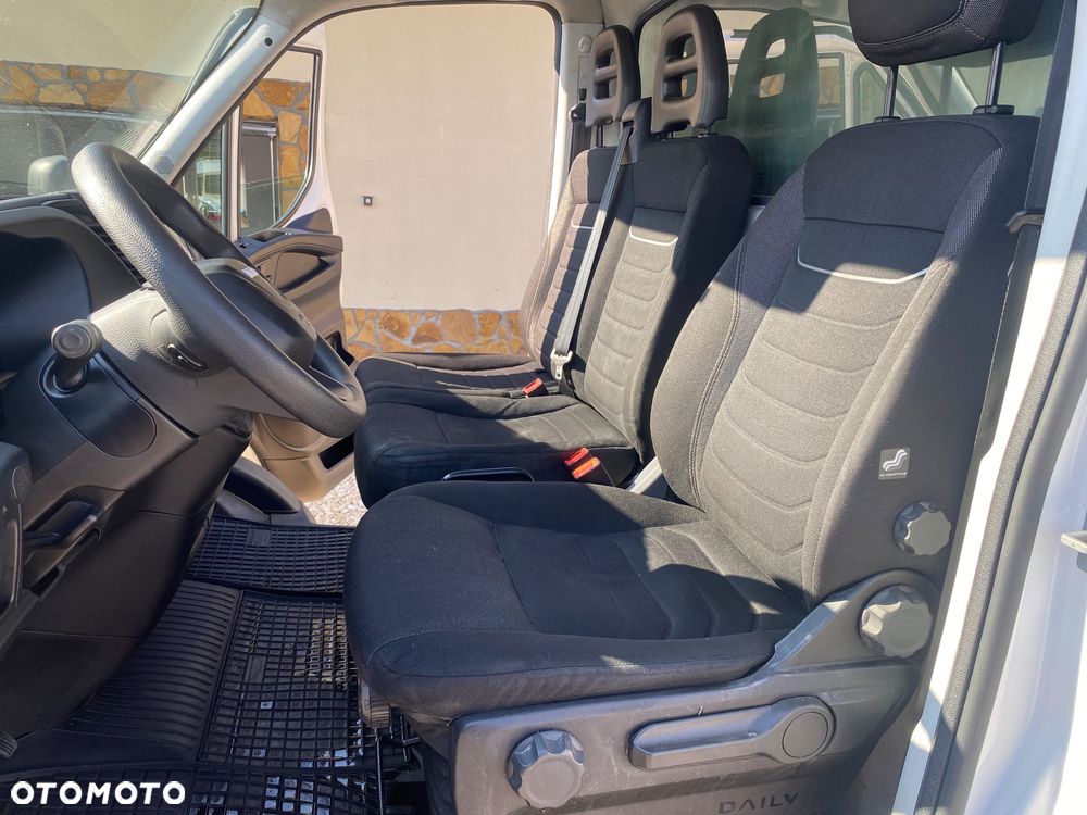 Iveco DAILY 3.0 skrzyniowe, 10-paletowe, zakupione w salonie w Rzeszowie, bezwypadkowe, - 15