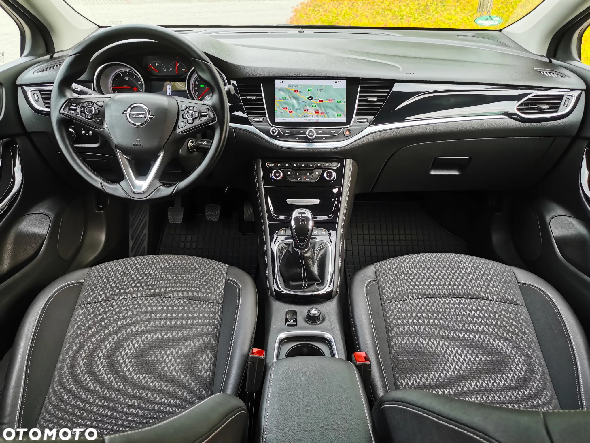 Opel Astra 1.4 Turbo Sports Tourer Innovation - 15