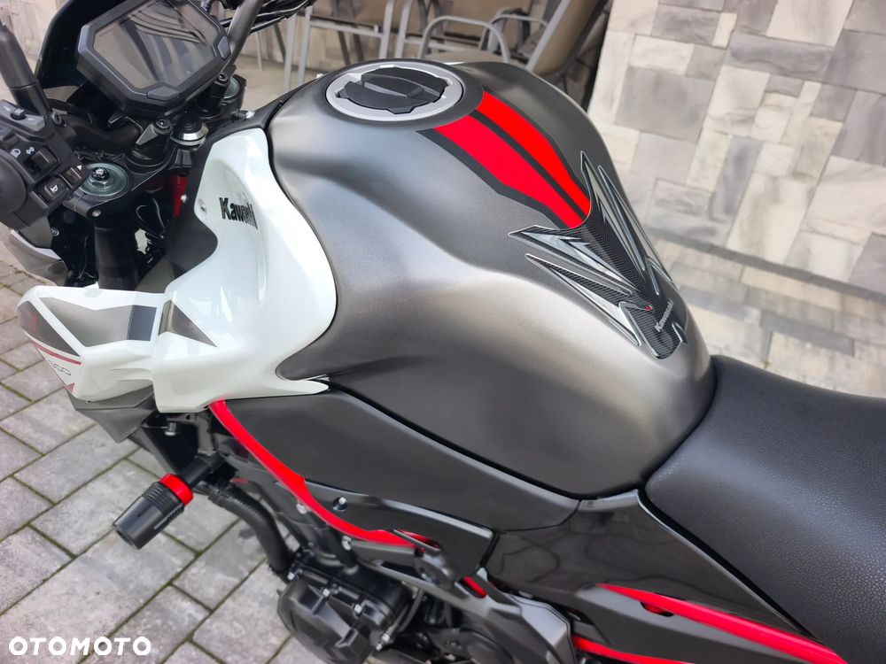 Kawasaki Z 900 - 13