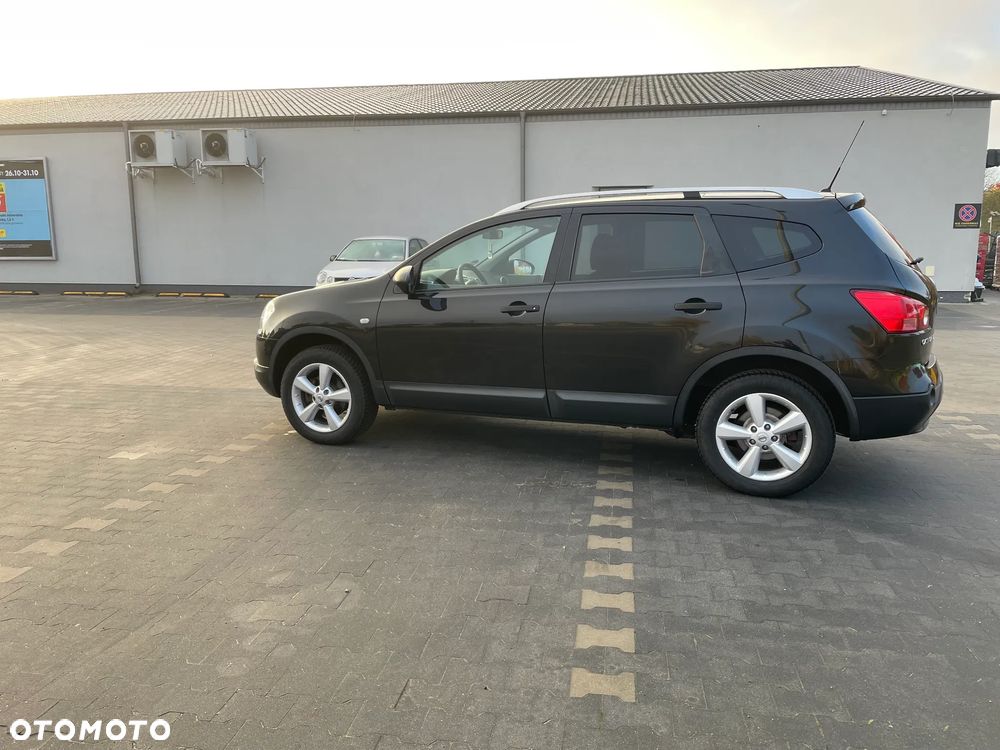 Nissan Qashqai+2 2.0 Visia - 3