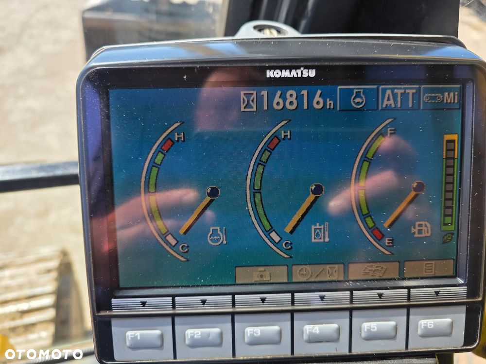 Komatsu PC 240 NLC-8 3 Razy Łamane Ramie Dłuższy Still - 18