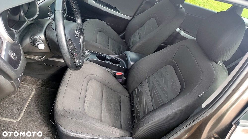 Kia Ceed 1.6 GDI Vision - 25