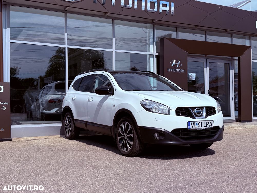 Nissan Qashqai+2 1.6 dCi DPF 4x4 Start/Stop acenta - 1