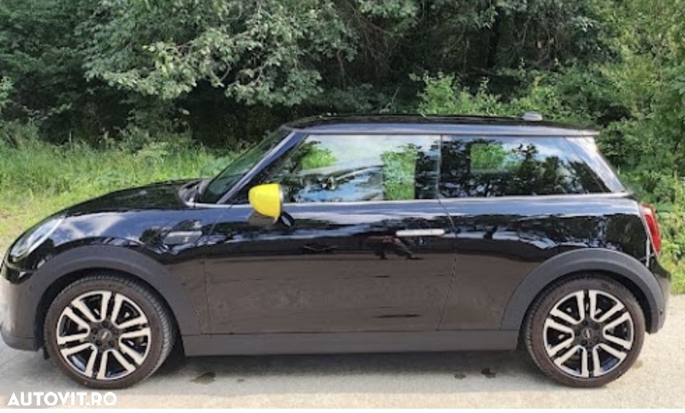 Mini Cooper SE Electric Trim - 3