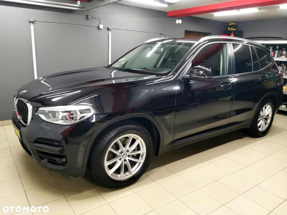 BMW X3 sDrive18d Advantage sport - 2