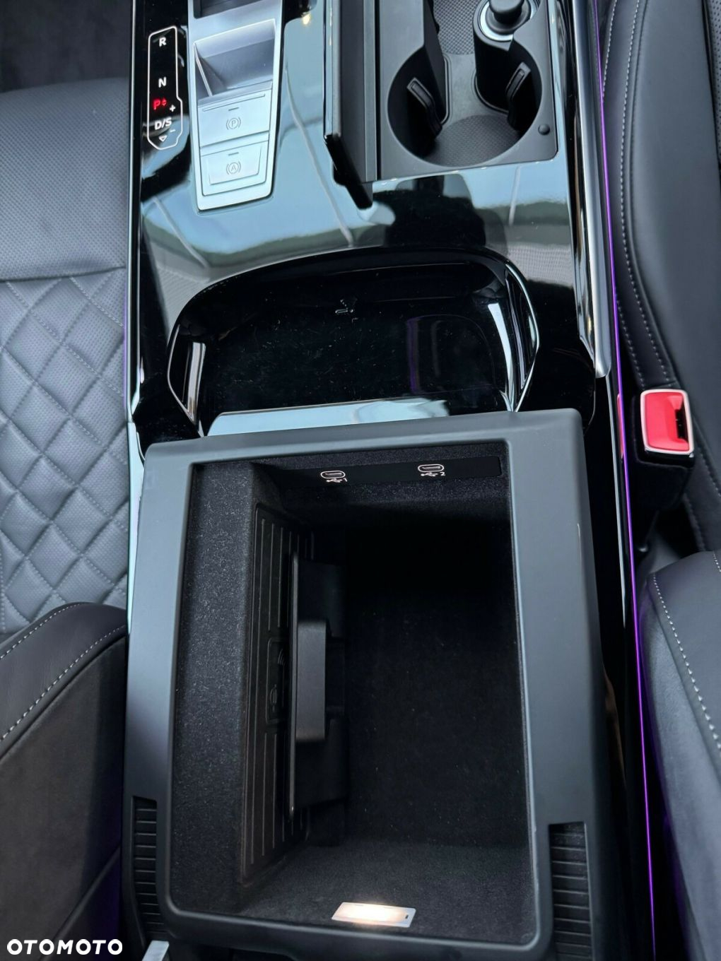 Audi A8 - 24