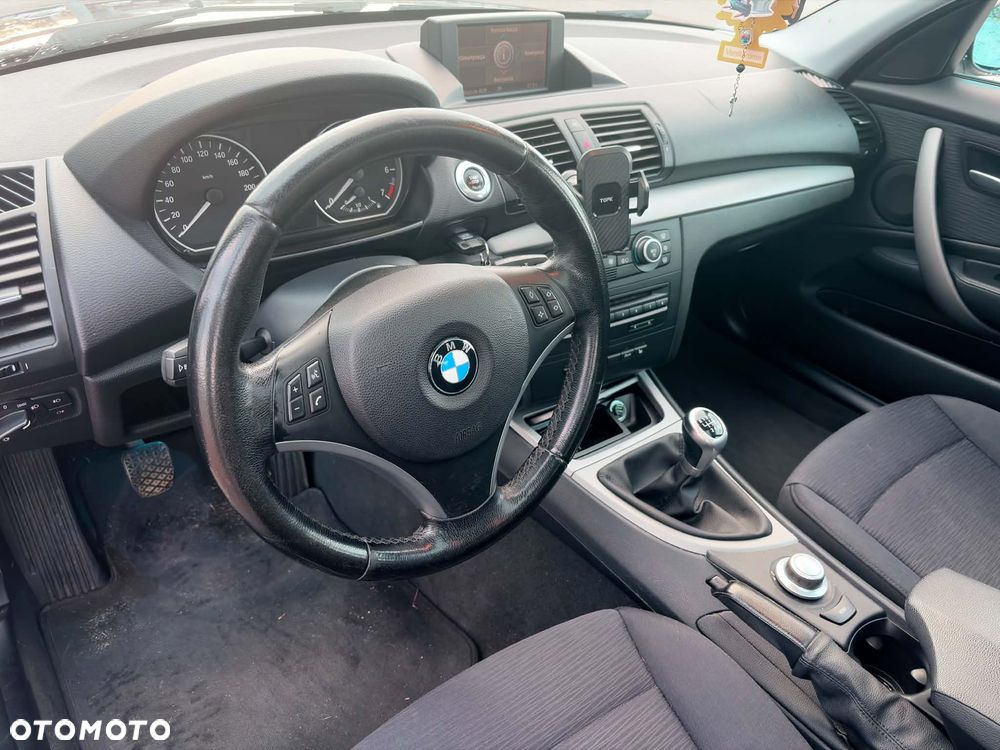 BMW Seria 1 118i - 7
