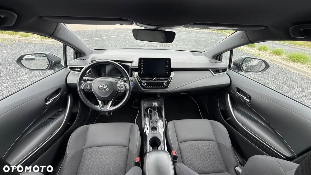 Toyota Corolla - 17