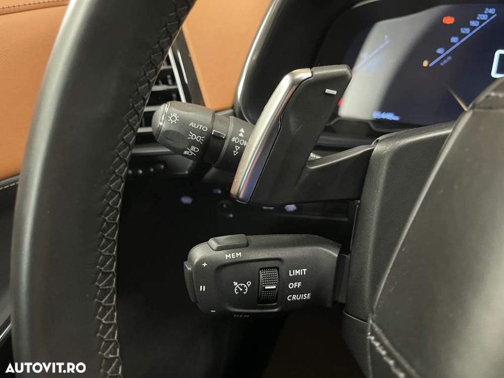 DS Automobiles DS 7 Crossback - 33