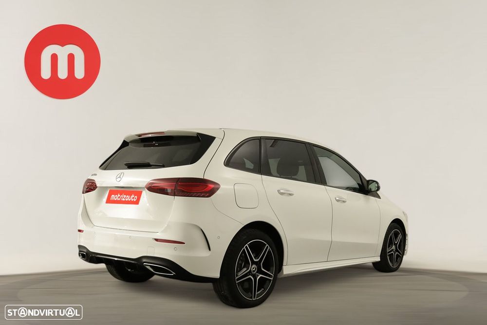 Mercedes-Benz B 250 e AMG Line - 4