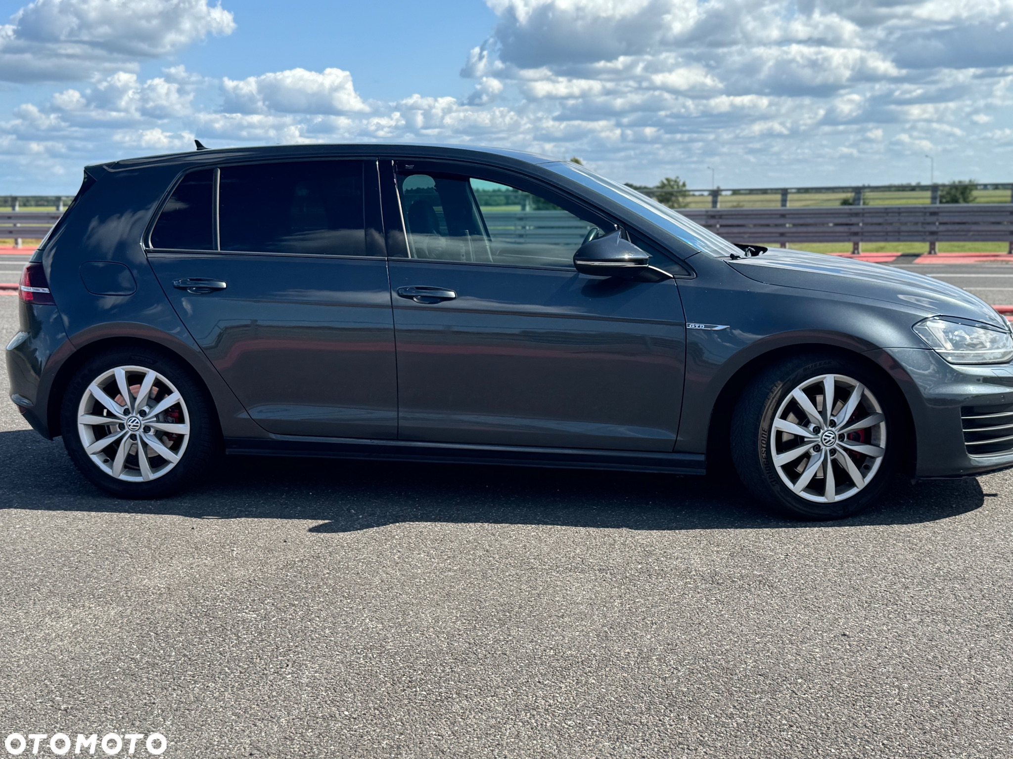 Volkswagen Golf GTD 2.0 TDI SCR DSG - 4