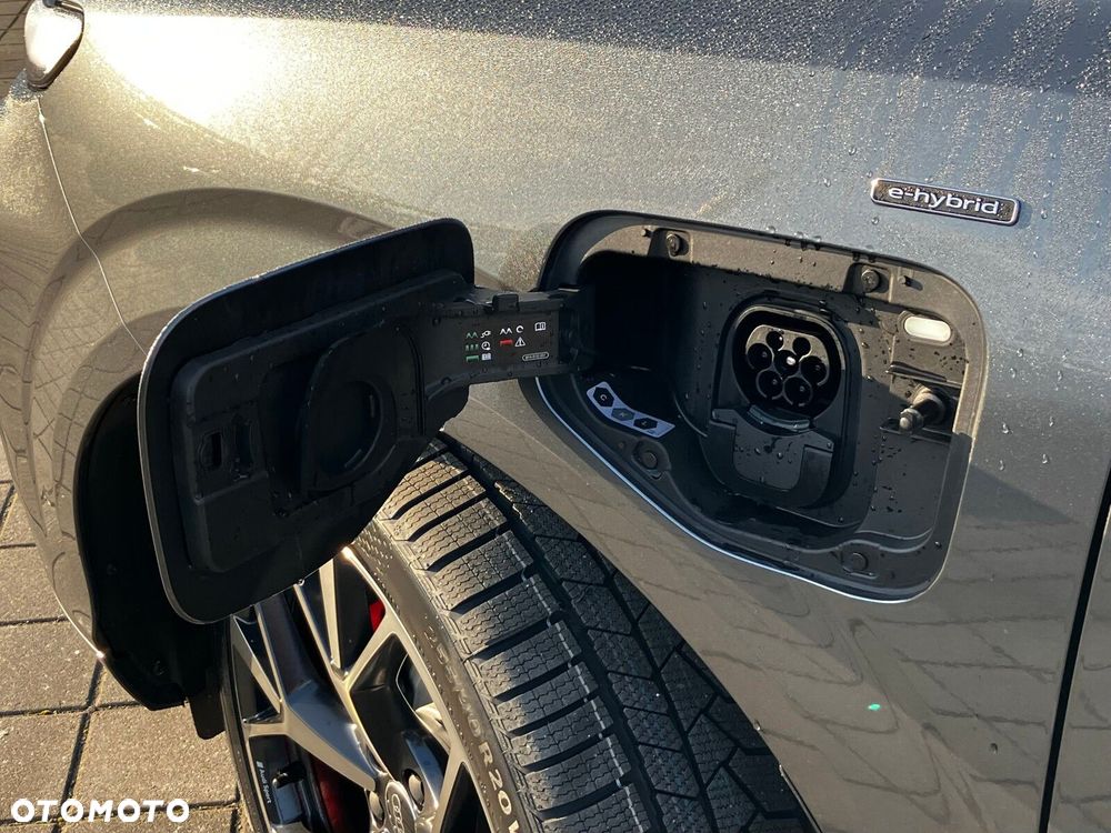 Audi Q3 Sportback - 13