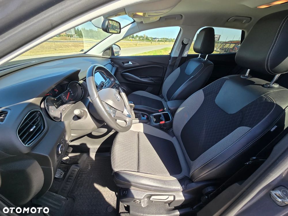 Opel Grandland X 1.2 T Innovation S&S - 16