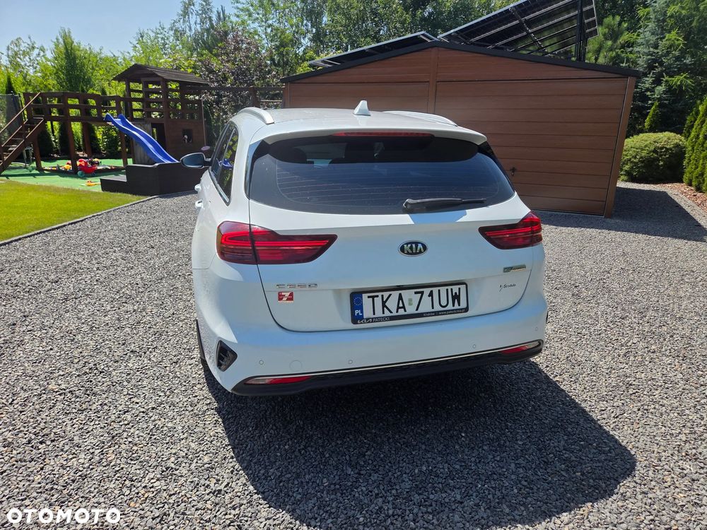 Kia Ceed 1.6 CRDi mHEV L Business Line DCT - 15
