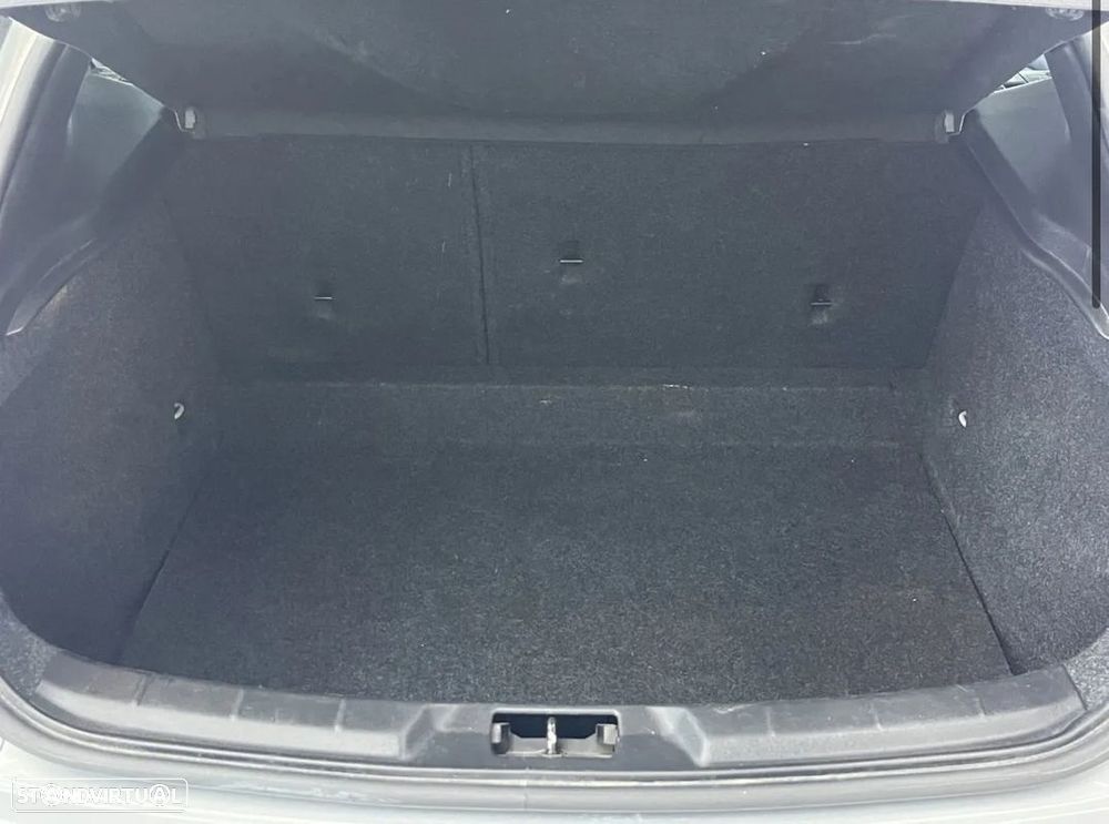 Volvo V40 1.6 D2 Eco Momentum - 20