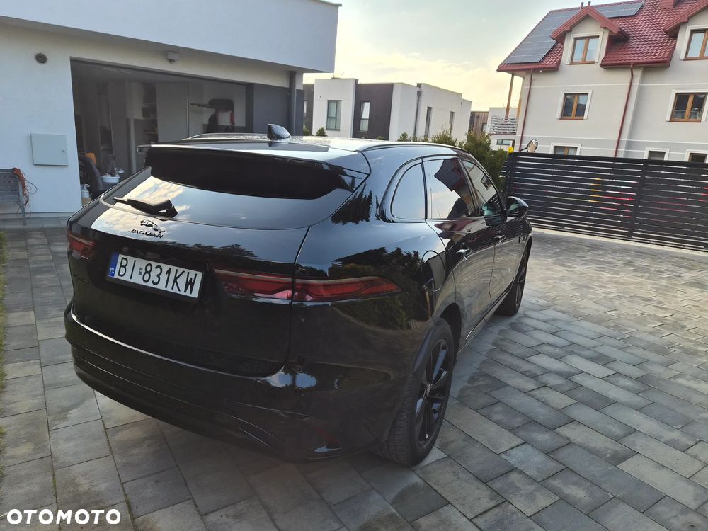 Jaguar F-Pace 2.0 P250 mHEV AWD R-Dynamic S - 11