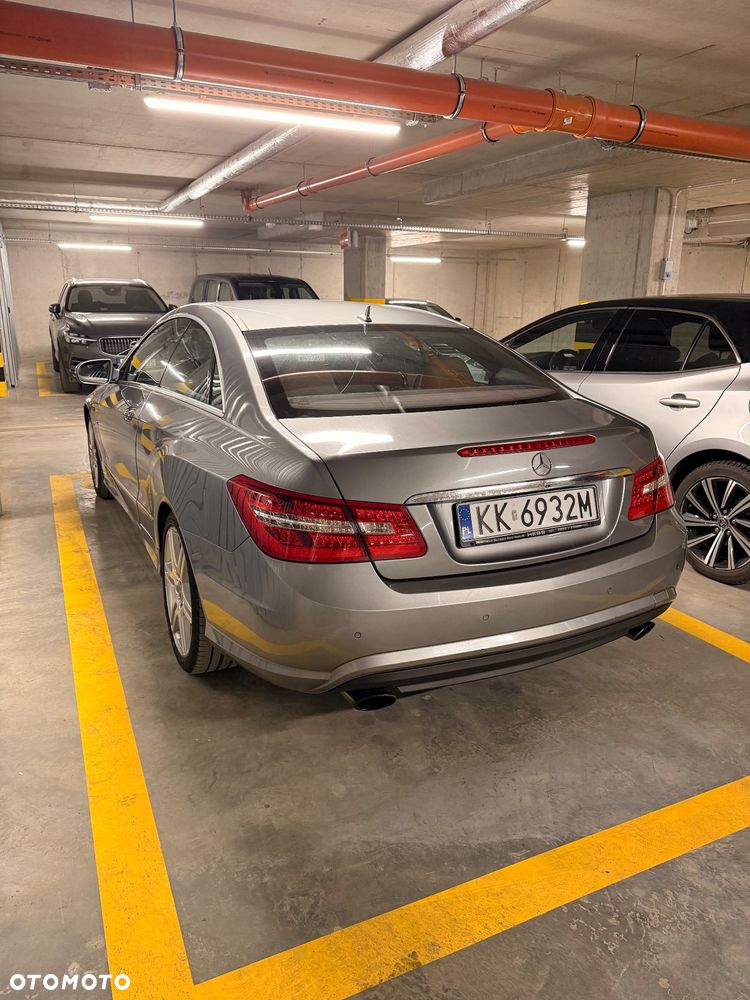 Mercedes-Benz Klasa E 350 CDI BlueEff - 4