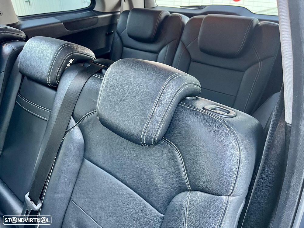 Mercedes-Benz GL 350 - 42