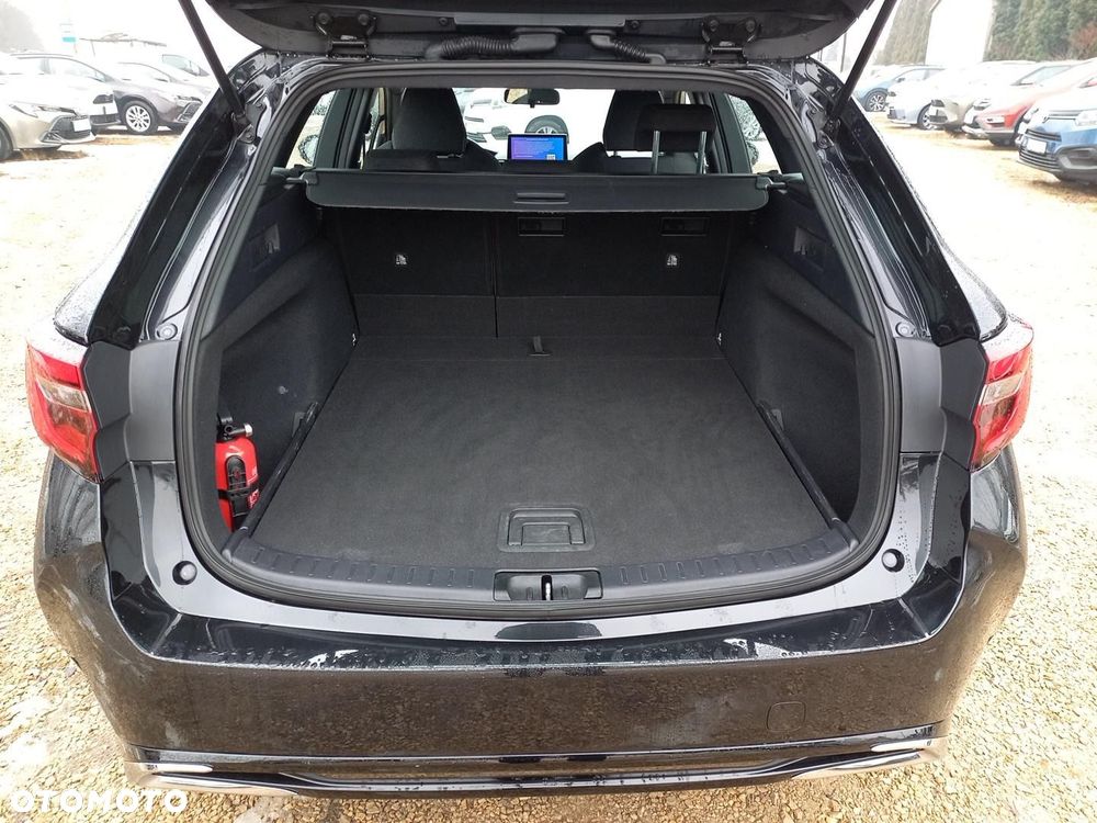 Toyota Corolla 1.8 Hybrid Comfort - 12