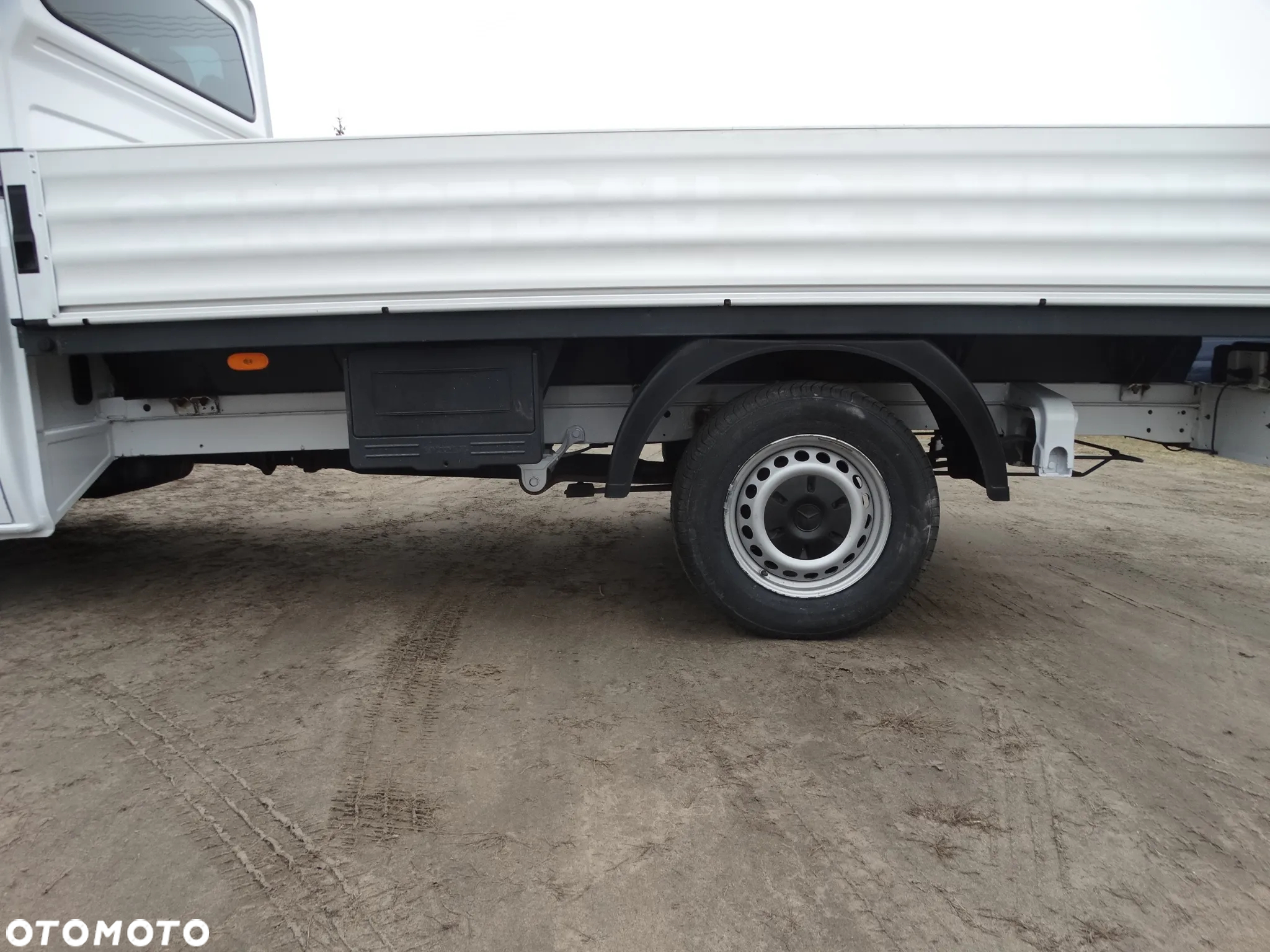 Mercedes-Benz Sprinter - 18