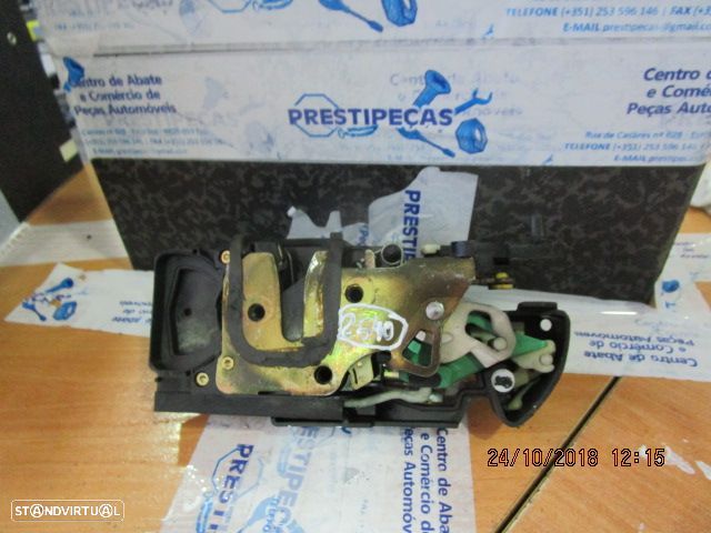 Fecho 16639861 OPEL FRONTERA B 2000 TE ELETRICO - 3