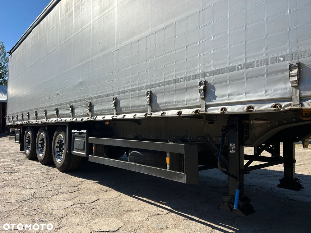 Schmitz Cargobull BARDZO DOBRE OPONY / STANDARD / 2017 ROK / ZAMKNIĘCIE CELNE / ŚWIADECTWO CELNE / KILKANAŚCIE SZTUK DO WYBORU !! - 24