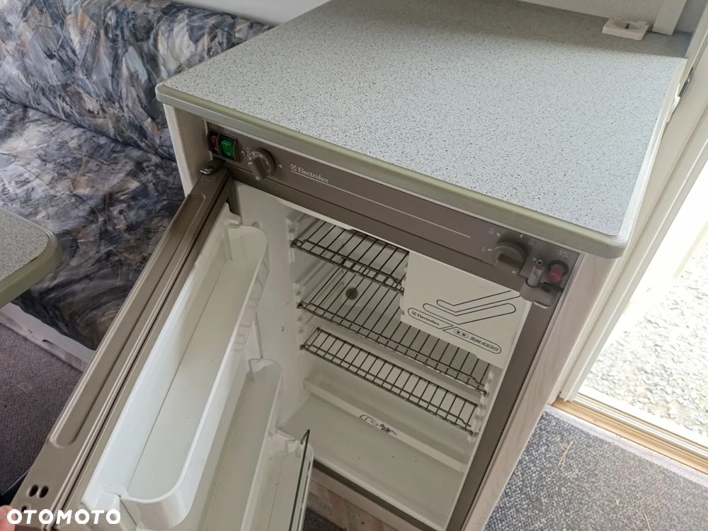 KNAUS - 10