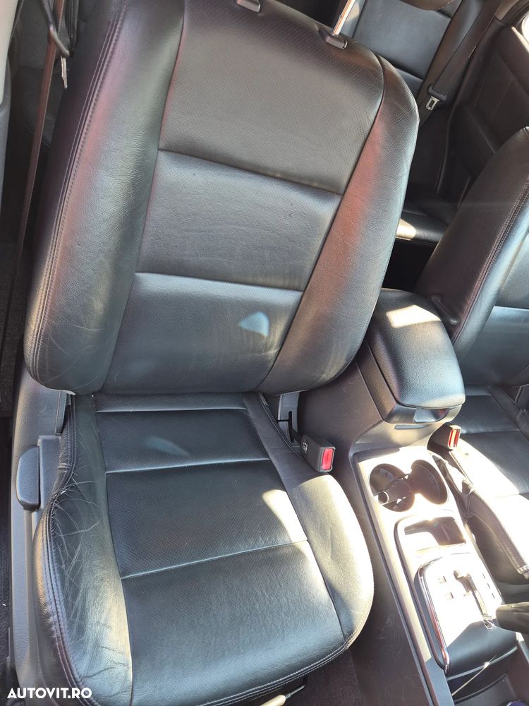 Kia Sorento 2.5 CRDi Aut. EX - 32