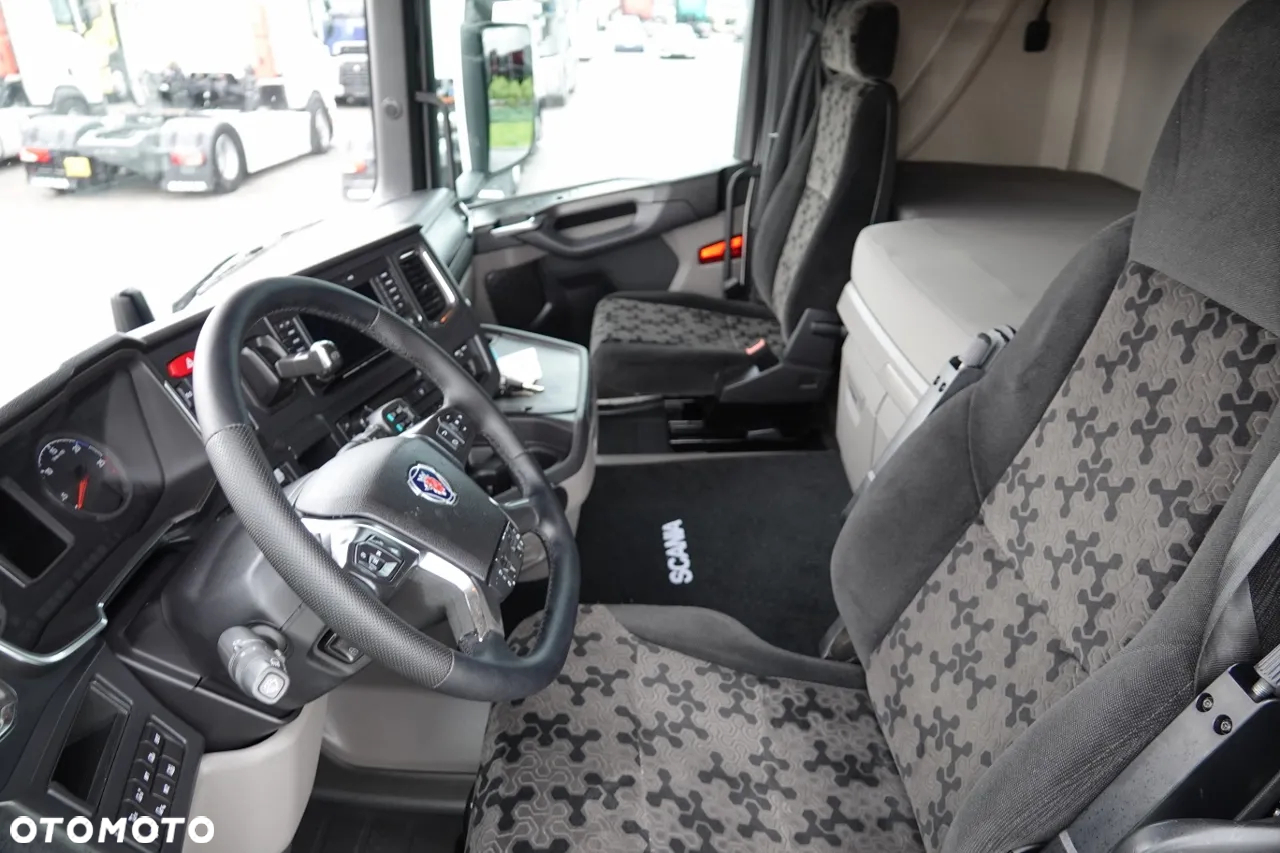 Scania R 450 / HYDRAULIKA / RETARDER / CAŁA NA PODUSZKACH  / OPONY 100% / ALUFELGI / PO KONTRAKCIE SERWISOWYM - 23