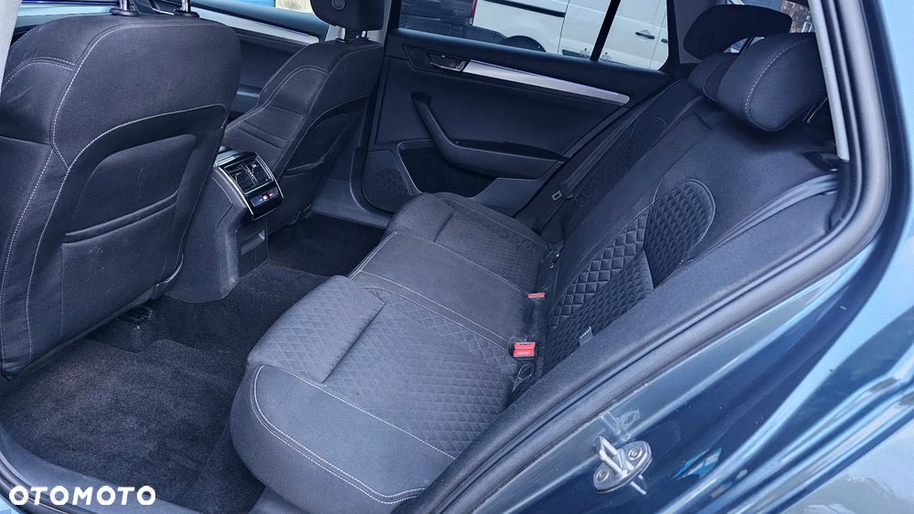Skoda Superb - 17