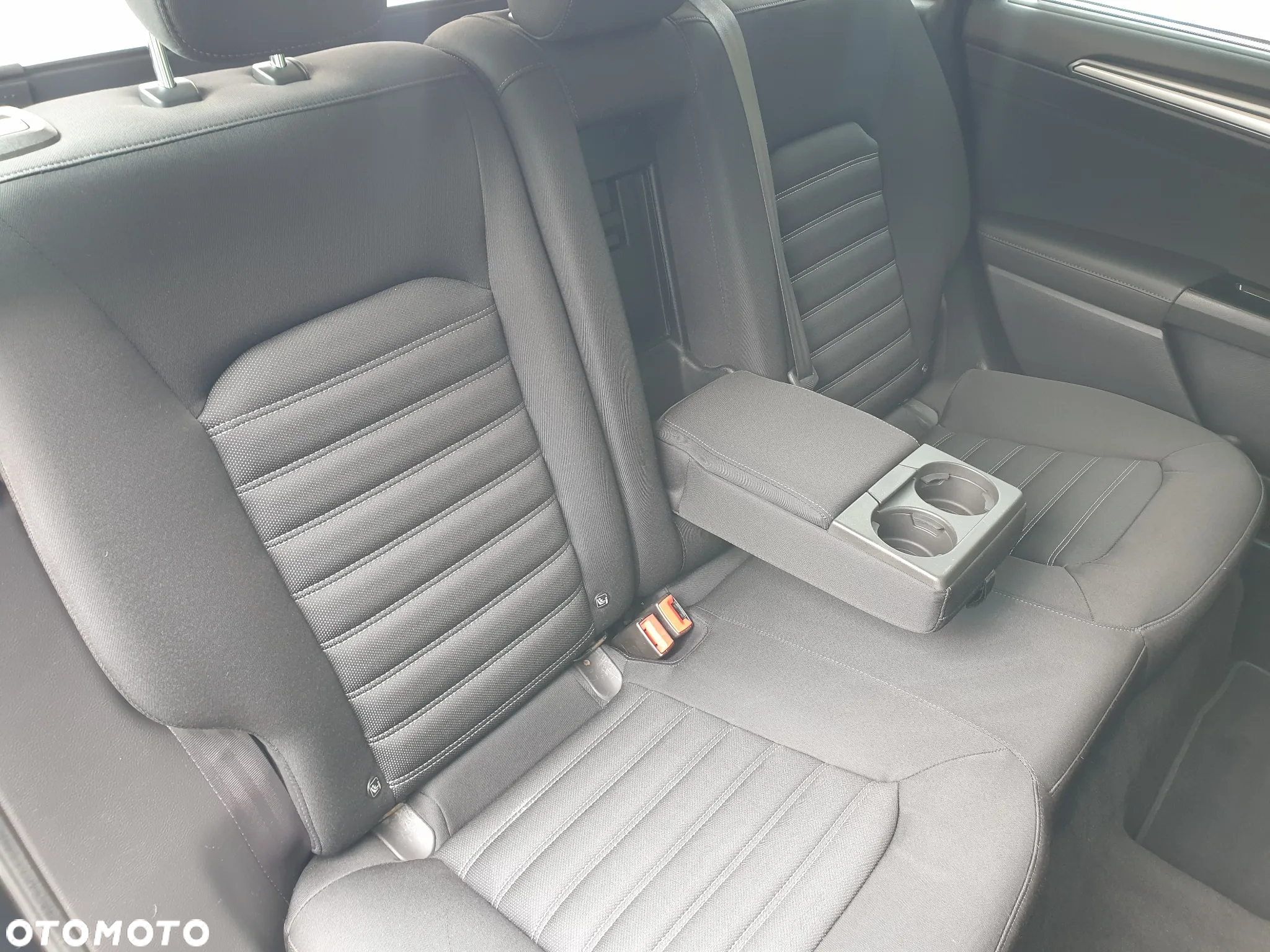 Ford Mondeo - 19