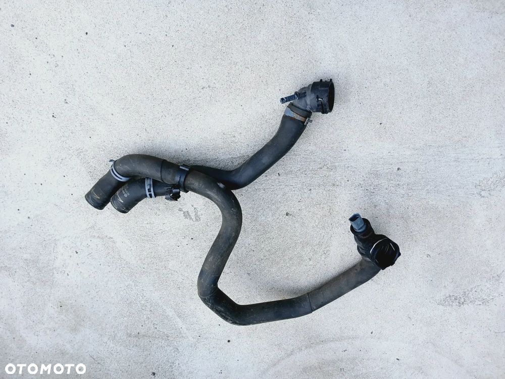 Przewód Wąż Przewody Węże Wody 5Q0121049AC Audi VW Seat Skoda - 1