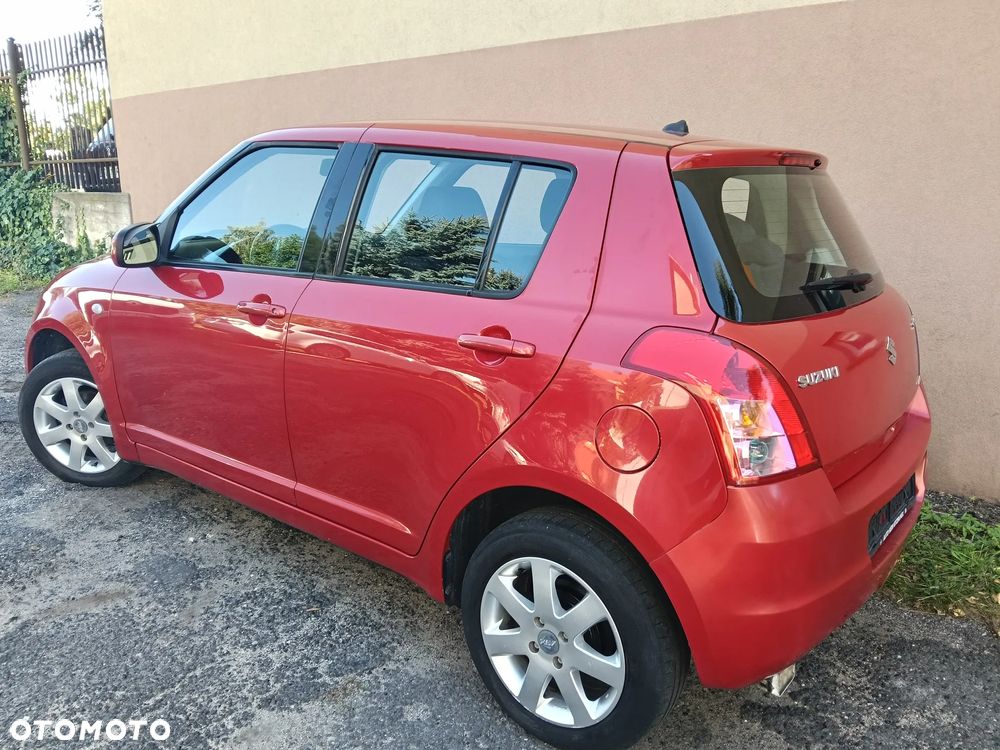 Suzuki Swift - 5