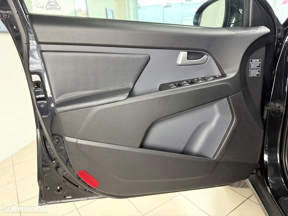 Kia Sportage 1.7 CRDI ISG Prime - 14