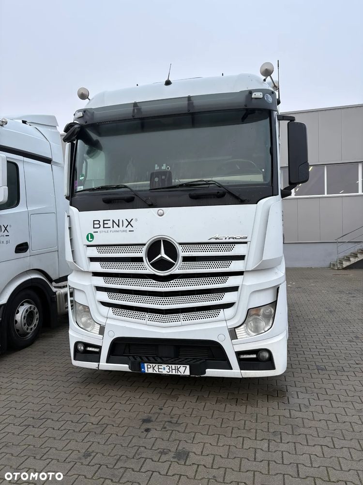 Mercedes-Benz ACTROS - 2