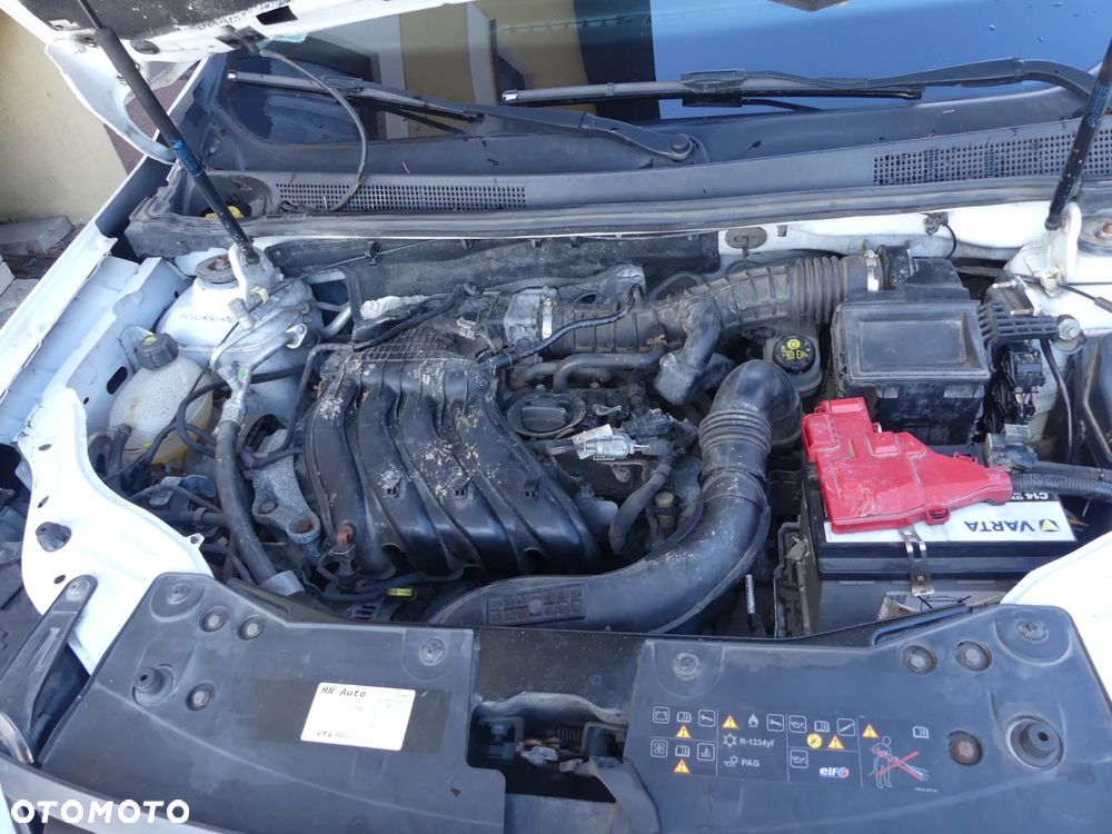 Dacia Duster 1.6 SCe Laureate S&S - 32