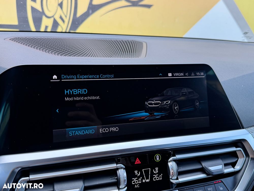BMW Seria 3 330e Aut. M Sport - 19