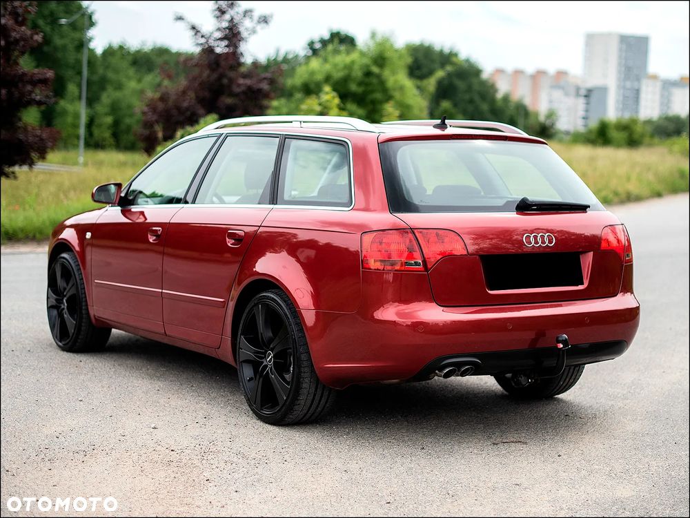 Audi A4 Avant - 14