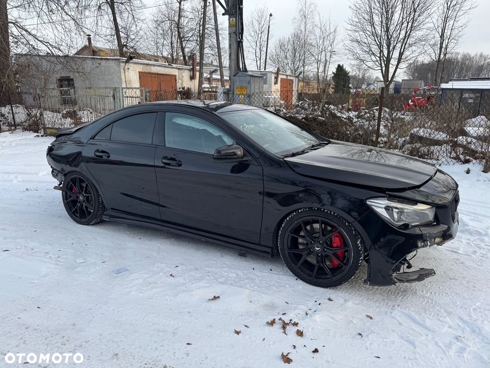 Mercedes-Benz CLA - 5