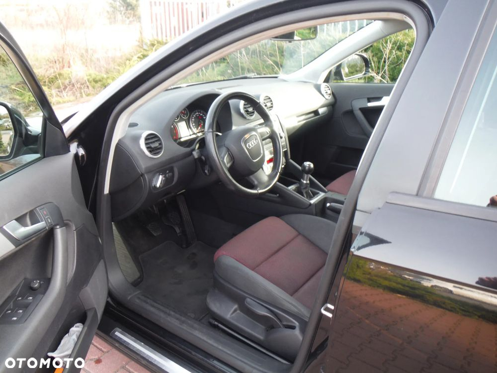 Audi A3 - 8