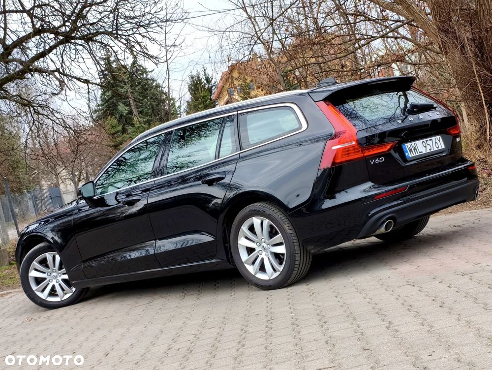 Volvo V60 B4 D Geartronic Momentum Pro - 3