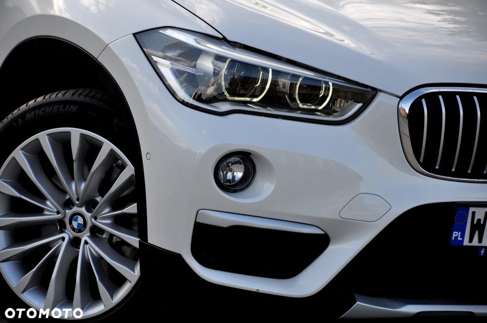 BMW X1 xDrive20d xLine - 11
