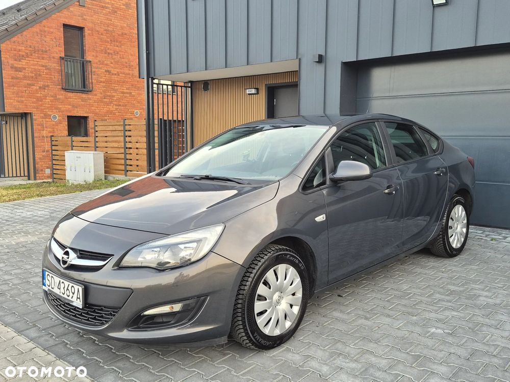 Opel Astra 1.4 Enjoy - 19