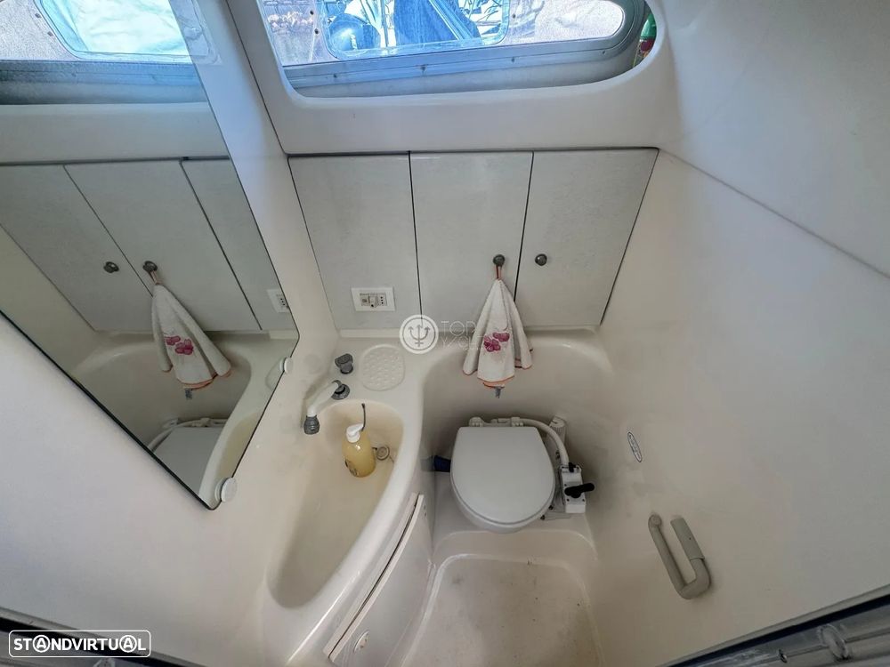 Gobbi 245 Cabin - 15