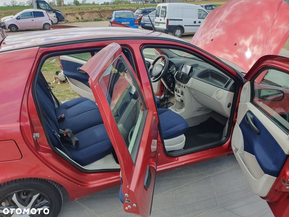 Fiat Punto - 6