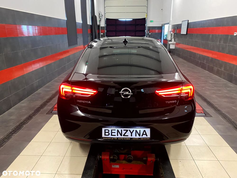 Opel Insignia 1.5 T Innovation S&S - 11